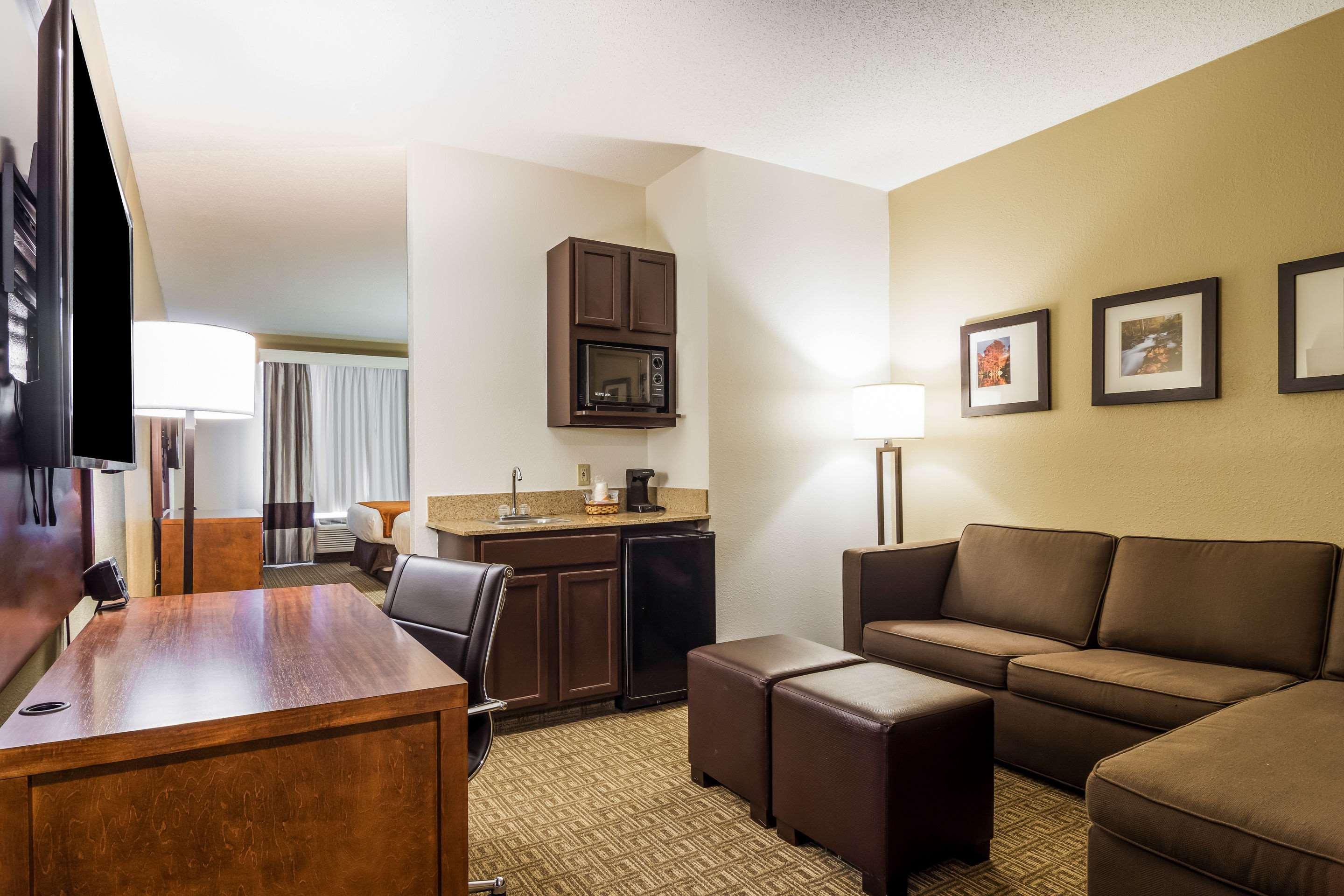 Comfort Suites Eufaula Buitenkant foto