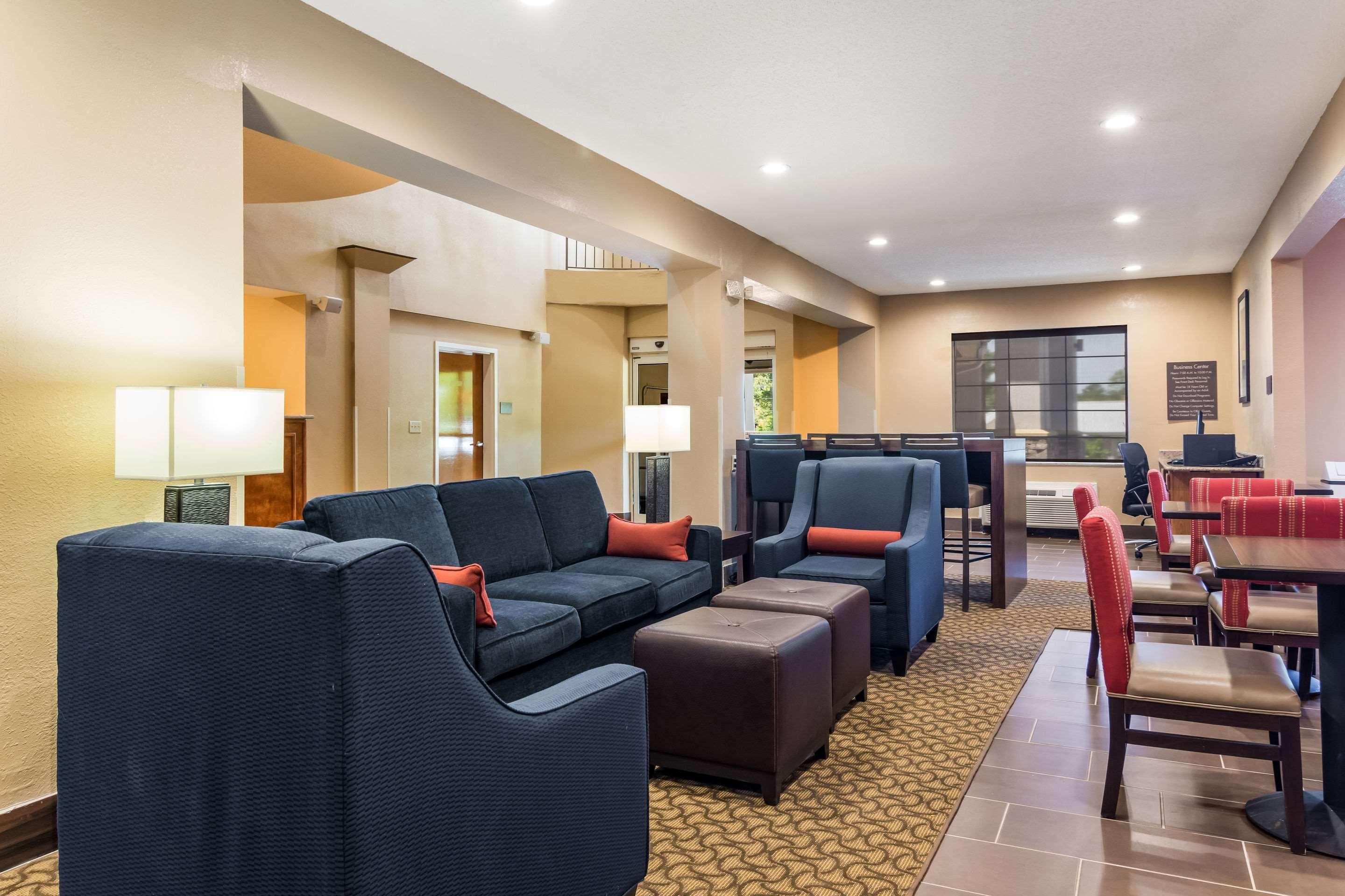 Comfort Suites Eufaula Buitenkant foto